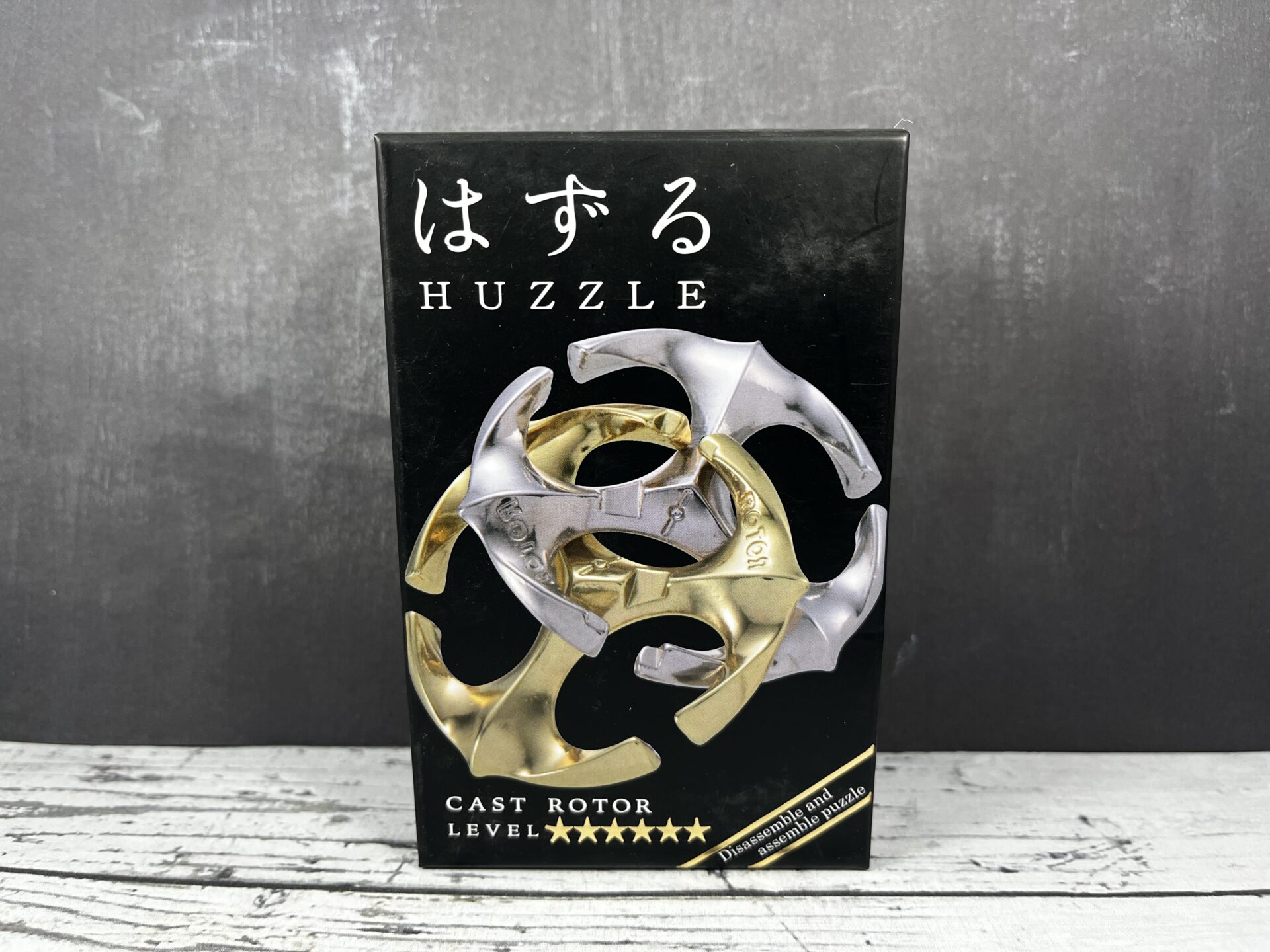 Hanayama Puzzles - The Cube Girls